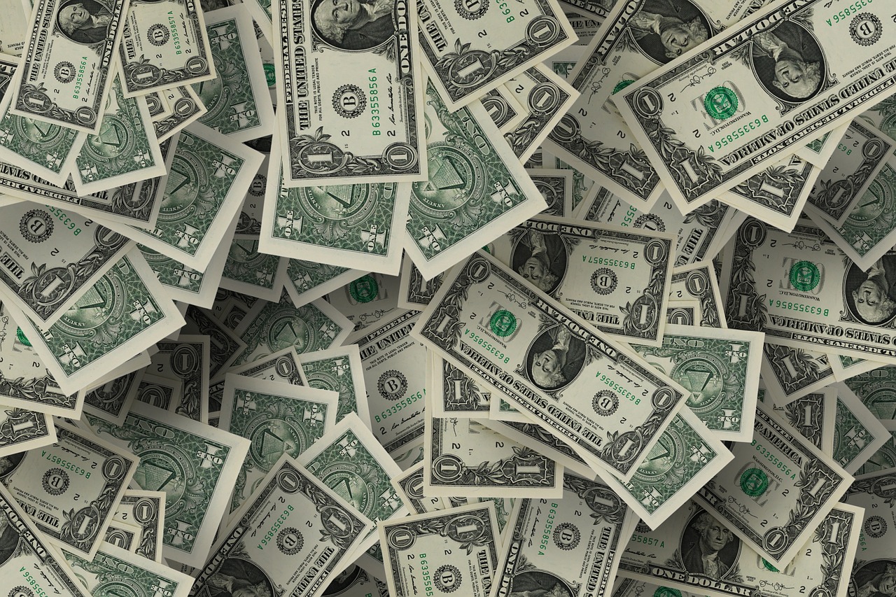 How to Qualify for a Funded Trading Account