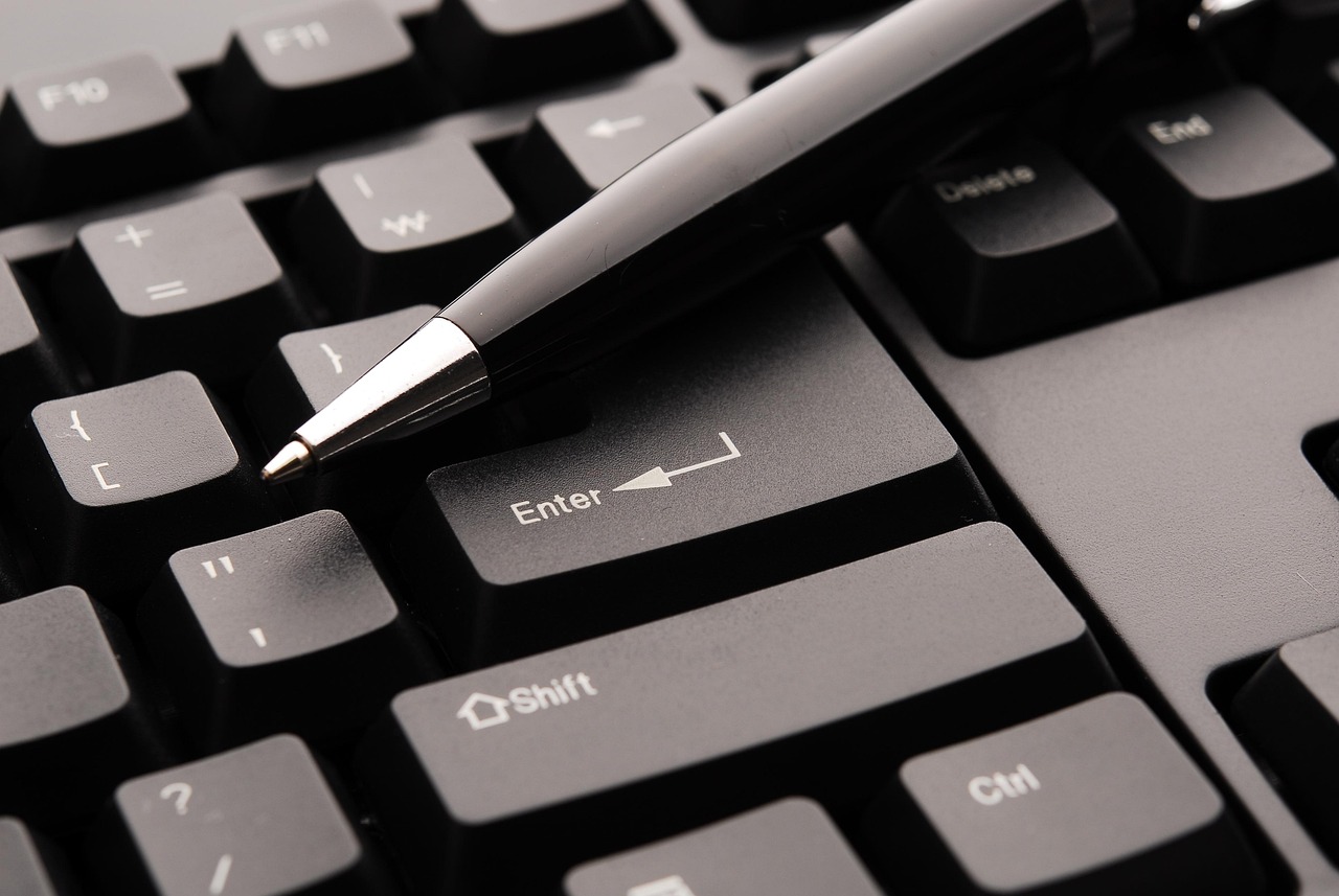 Keyboard, pen, plan — Playing for Keeps: The Rewards of Choosing New Zealand's Best Online Casinos