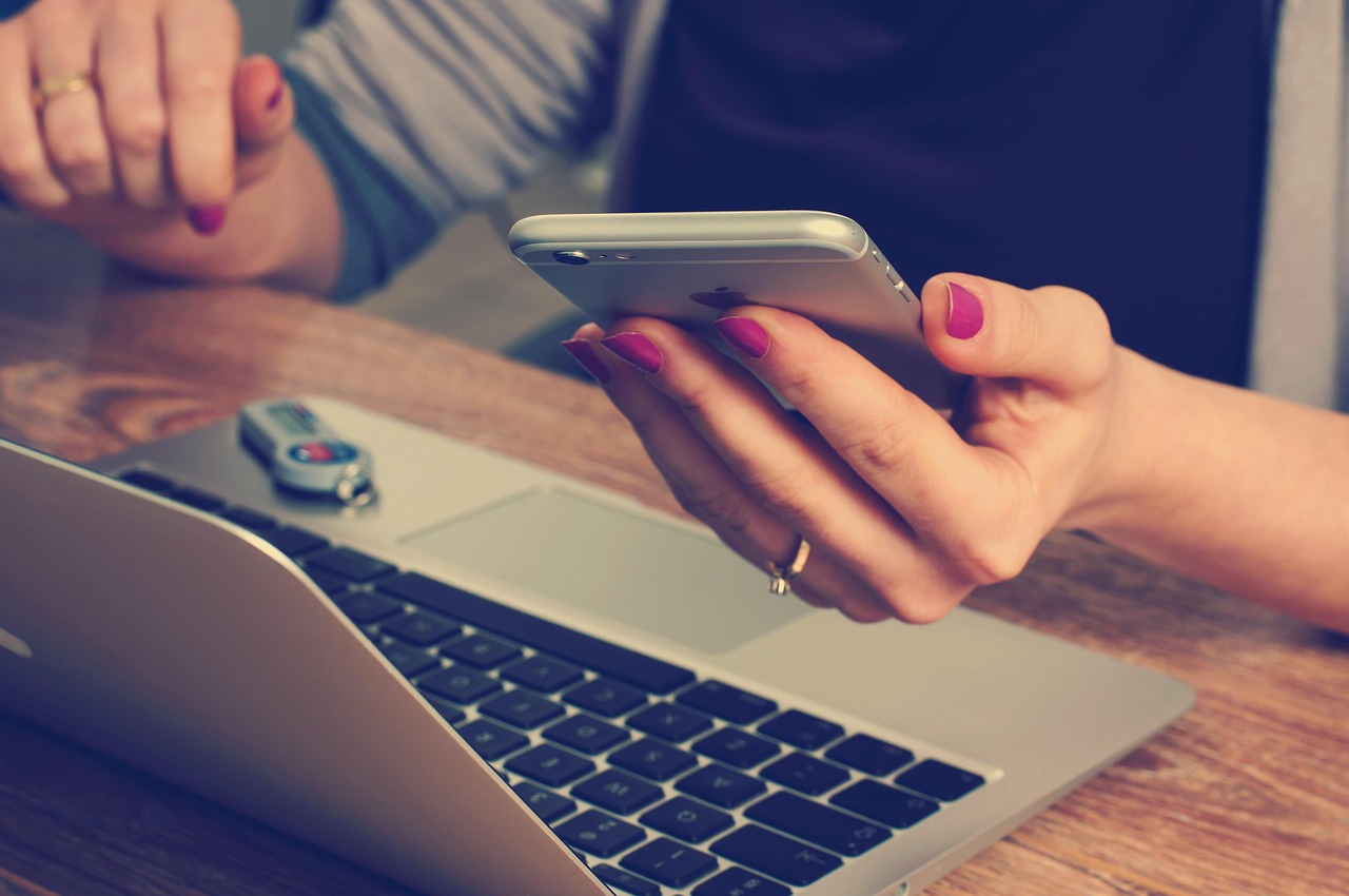 Office, business, accountant — Signs That You Hired A Wrong Defense Attorney