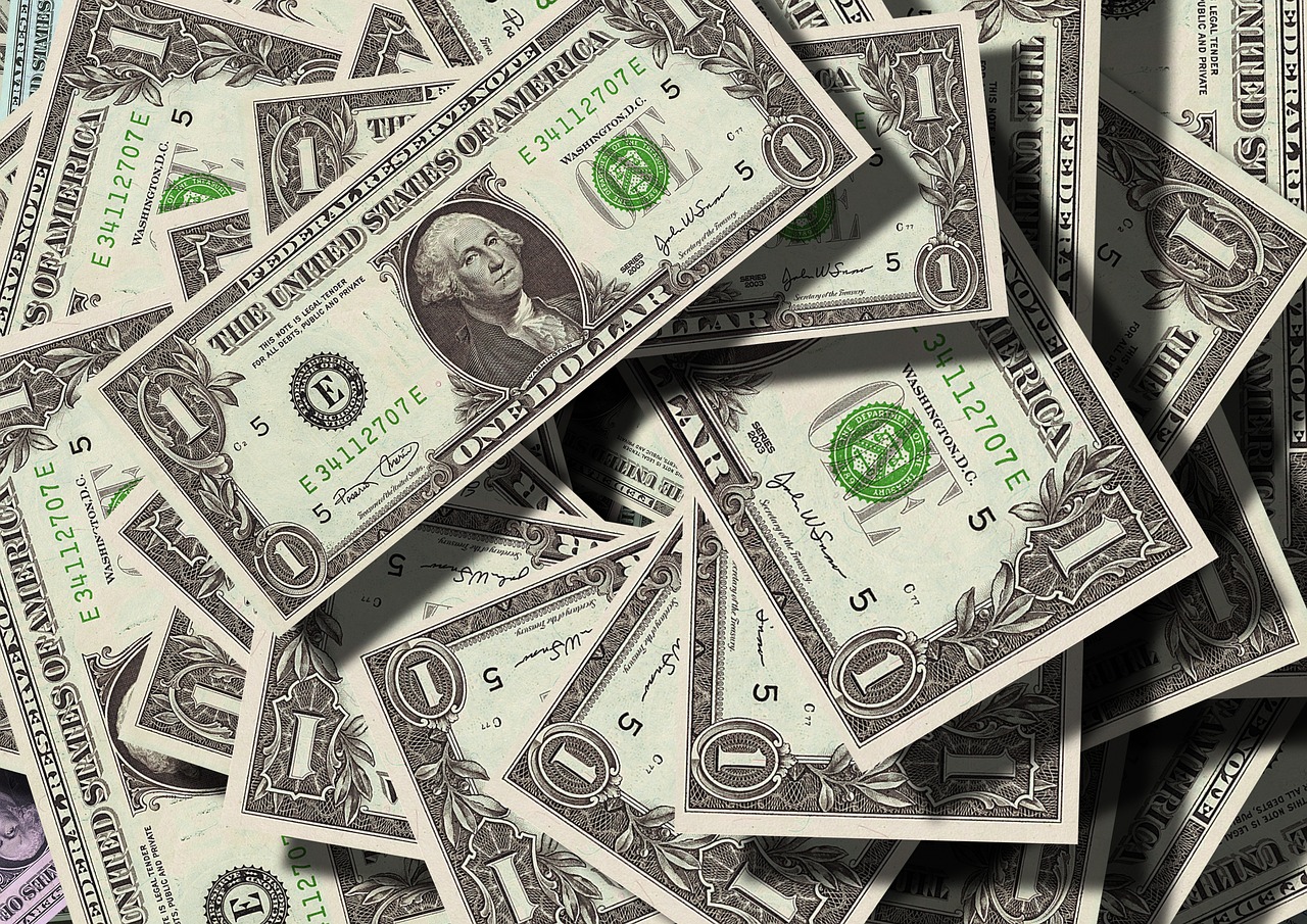 What makes Bitcoin so popular and demanding in the market?
